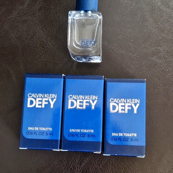 Calvin Klein Other - Calvin Klein Defy 15ml Eau de toilette. 3 x 5ml. New, boxed
